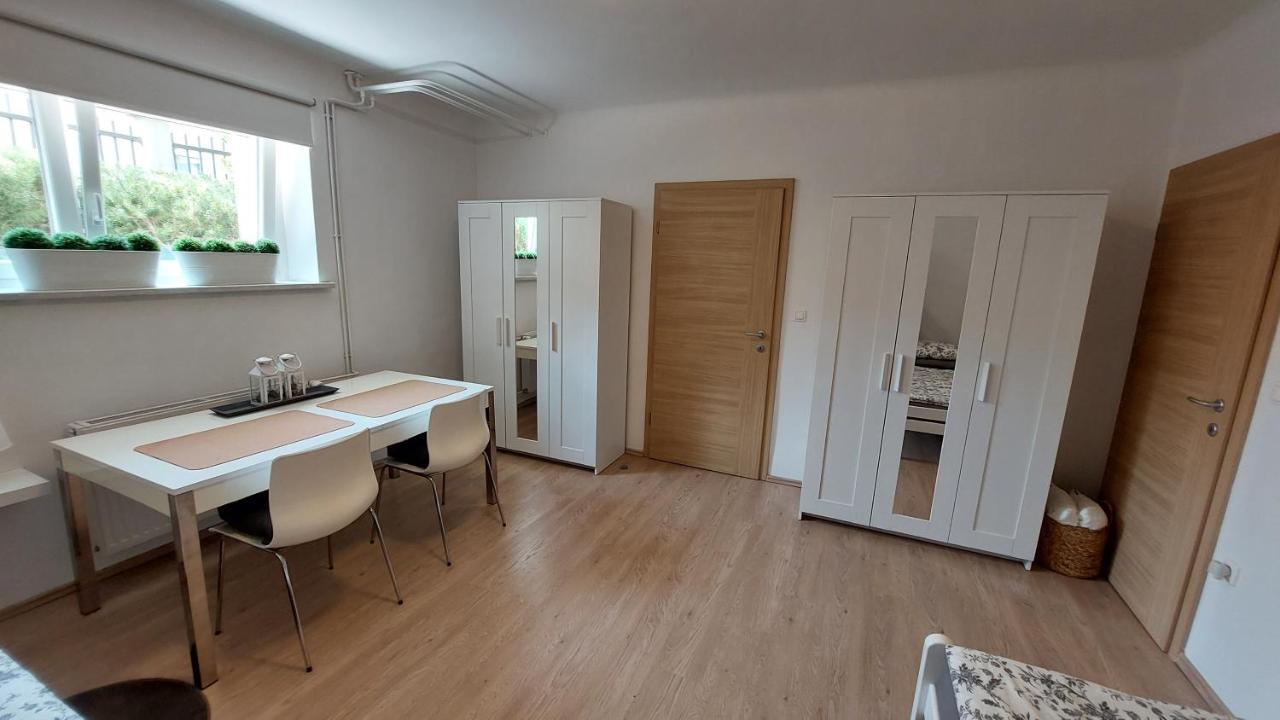 City Lodge Pine, Free Parking Ljubljana Exterior photo